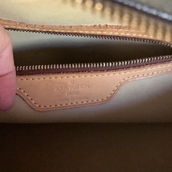 Vintage Louis Vuitton Cite Bag GM Monogram Exterior Pocket Shoulder Bag Roomy - Picture 10 of 15